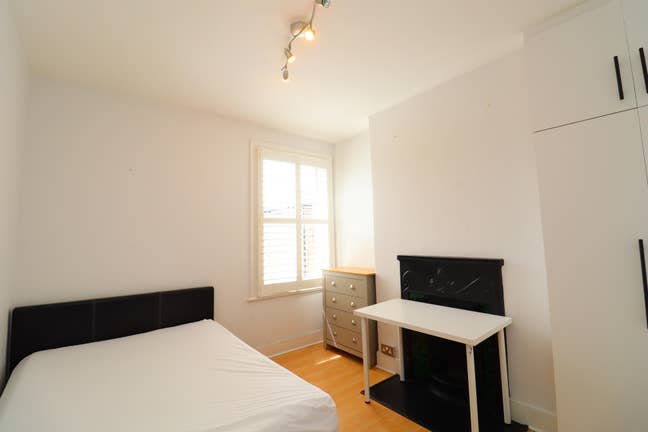 💎 Ealing Hidden Gem W5 - Nearby Elisabeth Line  Main Photo