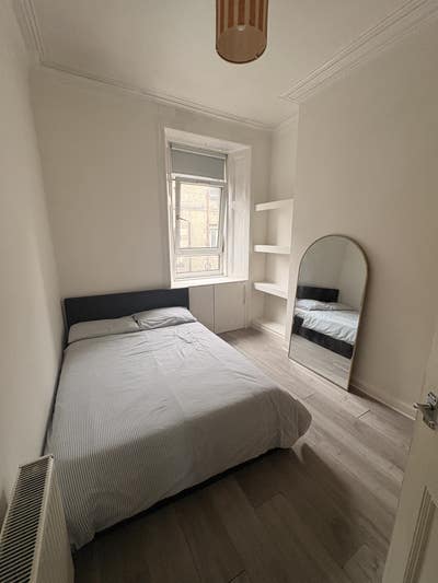 Cosy Double Room – Ideal for a Professional, Centr Main Photo