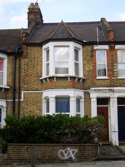 Charlton - 2 rooms available Main Photo