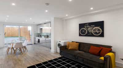 3 Bedroom Flat to Rent in Hendon Main Photo