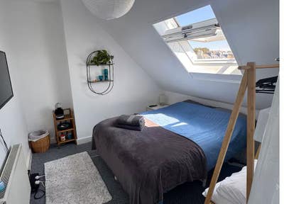 Sunny bedroom flat, 5 mins from the beach. Main Photo