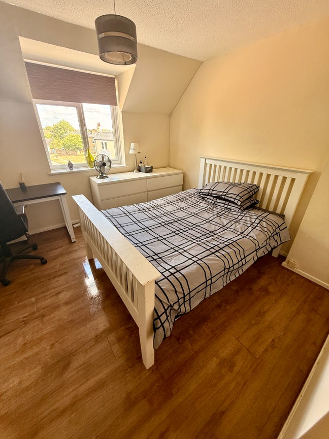 Spacious Double bedroom in Waterbeach Main Photo