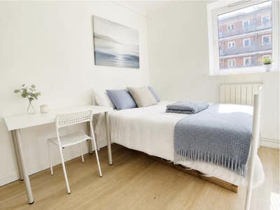 🏡 Amazing Double Room  12Th September! 🔥 Main Photo