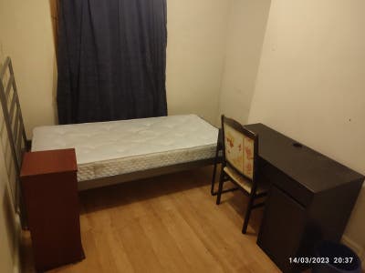 ⭐ 2 double 1 single near Oxford train station  Main Photo