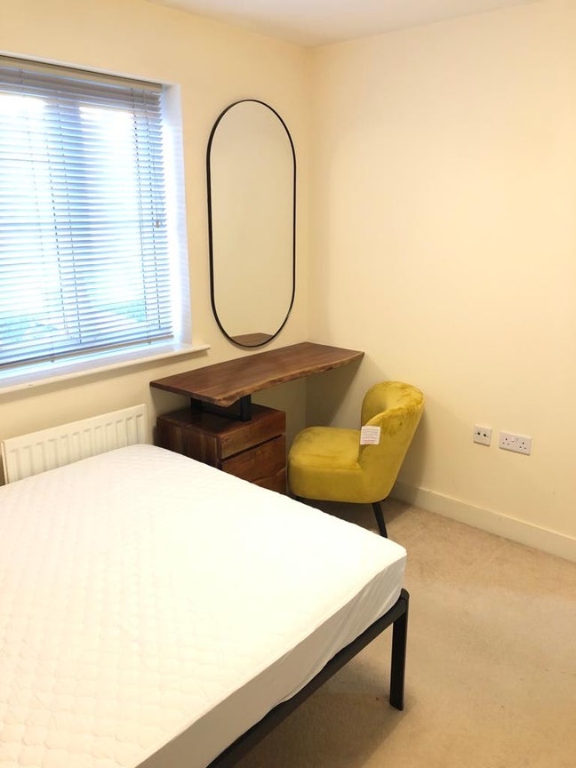 Bills Included - Double Room - Romford RM1 Main Photo