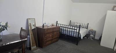 Fully Furnished Studio to Let – LU4 0Hs Main Photo