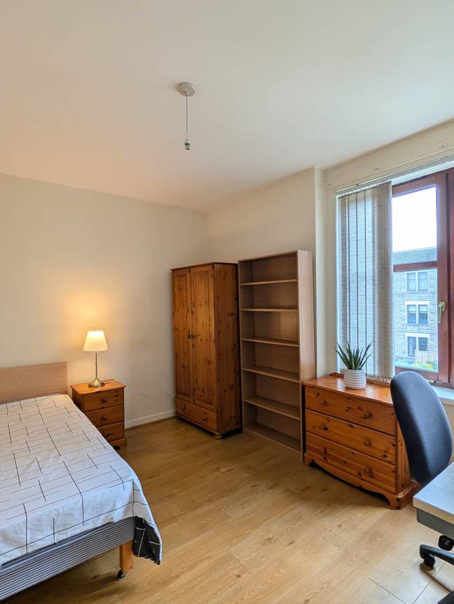 Double Bedroom In a quiet area  Main Photo