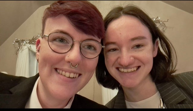 Professional and Postgrad student couple Main Photo