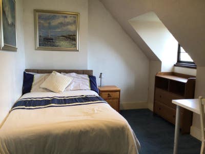 Rooms available:  1x dbl room Main Photo