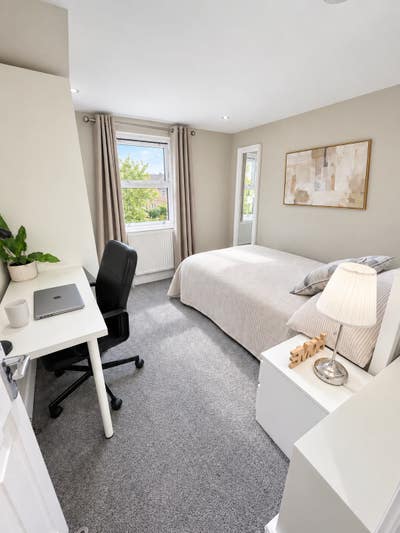 🏡 Stylish Room in New Refurb House – Female Pref! Main Photo