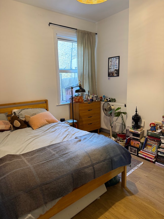 Double bedroom in shared house in Leytonstone Main Photo