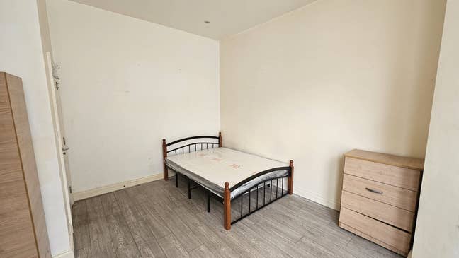 Large Furnished Double | All Bills Inc | NW10 9JS  Main Photo