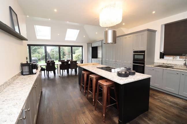 ⚡What a House! Brixton - Streatham Hill!⚡ Main Photo