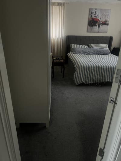 Large fully furnished room or live out lodger Main Photo