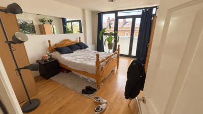 Double Room with Private Bathroom in Greenwich Main Photo