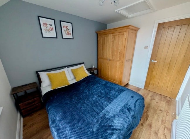 M20-  2 Bed Penthouse Available from 21st October Main Photo