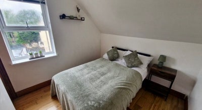 M40-1 Bedroom Apartment available from 7th Sept 26 Main Photo