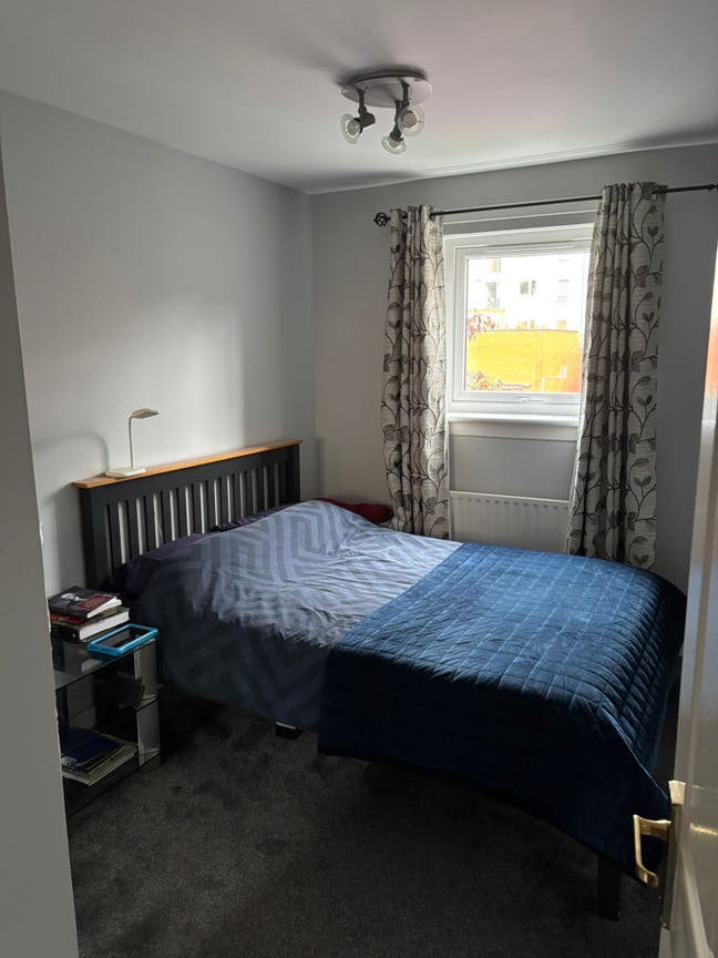 Quiet Double Room in Glasgow - West End Main Photo