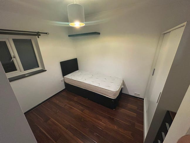 Single room to rent  Main Photo