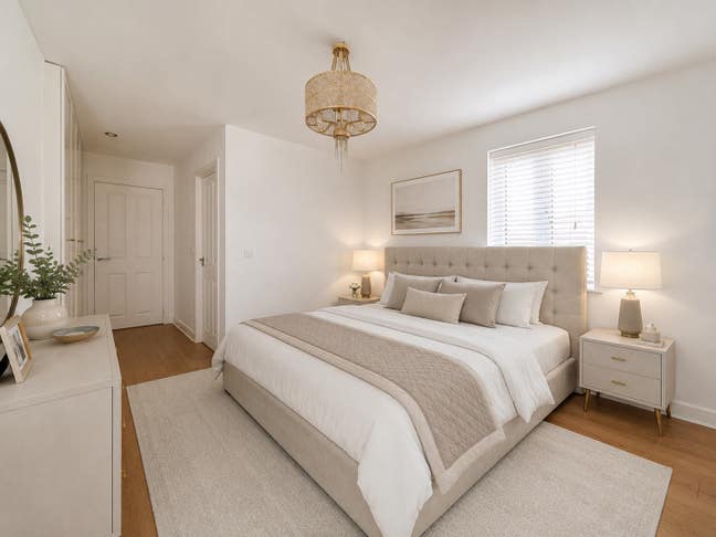 Large En-Suite Room | Whitehouse | Short Stay Main Photo