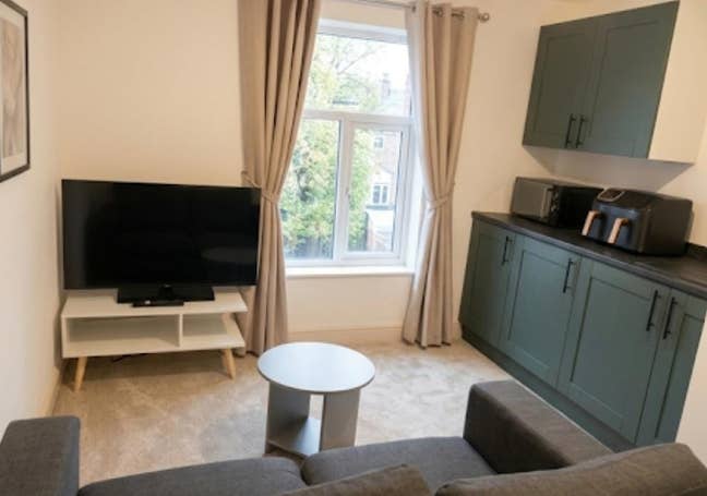 Self contained appartment *NHS discount* Main Photo