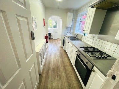 Spacious double room Main Photo