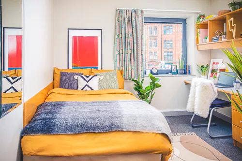  Lakeside Residence, B4 7EJ – En-suite Room Availa Main Photo