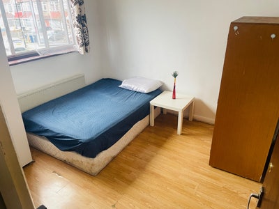 Double Size Bedrooms with furnished Main Photo