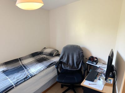 Warm Double Room | Earlsfield | Close to Common Main Photo