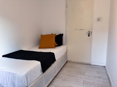 Single Room Westbourne Park Nothing Hill Area Main Photo