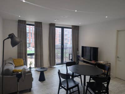 Looking for flatmate to take over current flatmate Main Photo