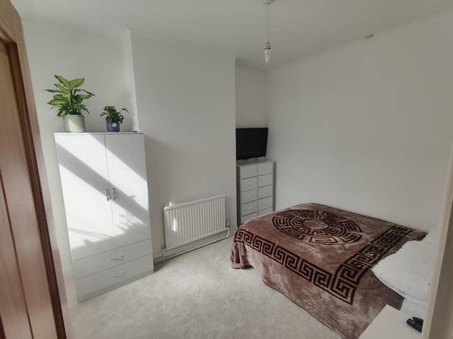 Furnished Double Room in Gorleston, Bills Included Main Photo