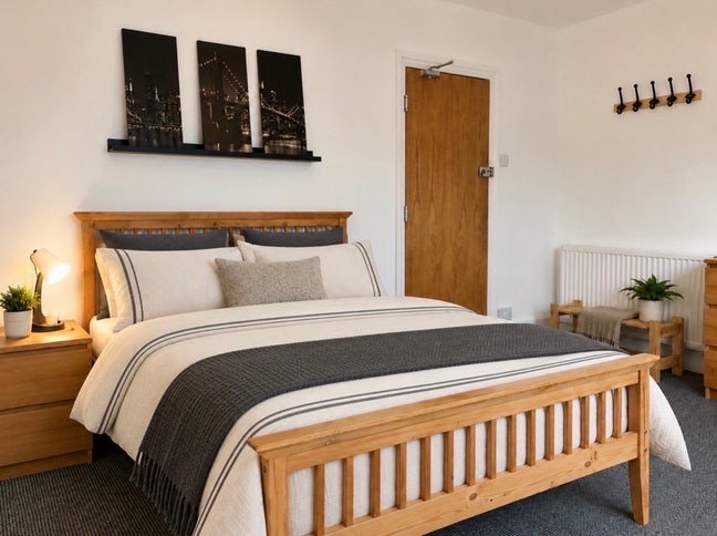 Large Double with Sofa and Desk | Maidstone Main Photo