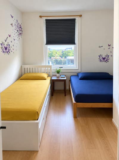 One room available for female Main Photo