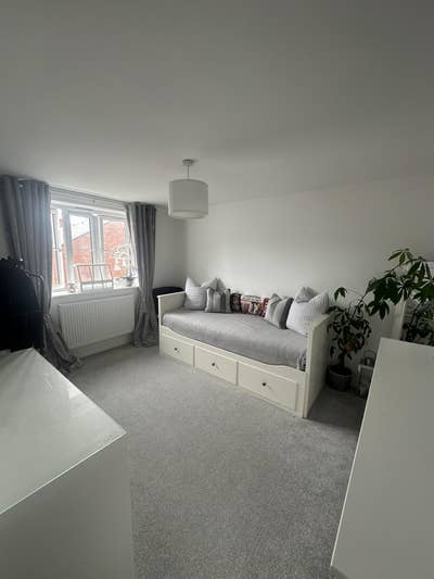 Fully Furnished Double Room  Main Photo