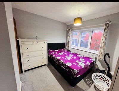 Double bed Room available  Main Photo