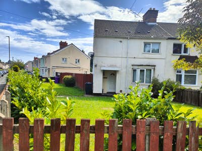3 Double Rooms available to rent Main Photo