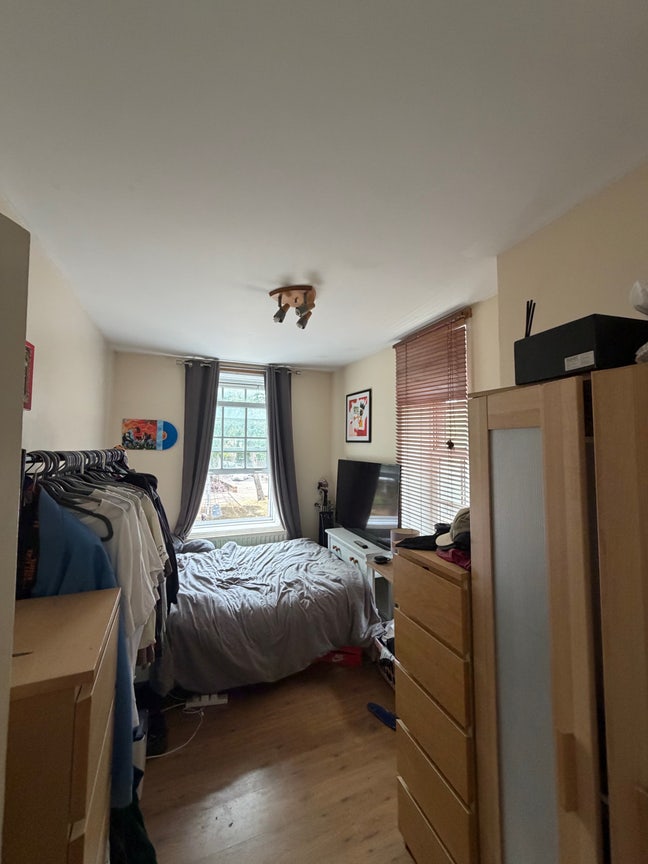 Battersea SW8 Flat Share Main Photo
