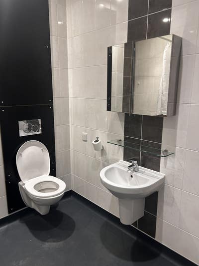 Student Room Available Wembley Main Photo
