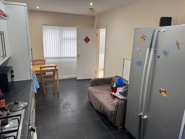 Room to Rent in Harborne, Birmingham – &pound;350 PCM Main Photo