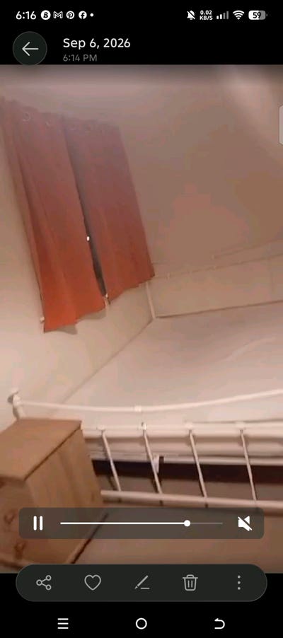 Room in a shared flat Main Photo