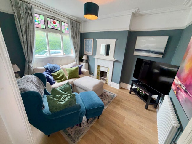 Spacious double rooms in newly renovated BT9 house Main Photo