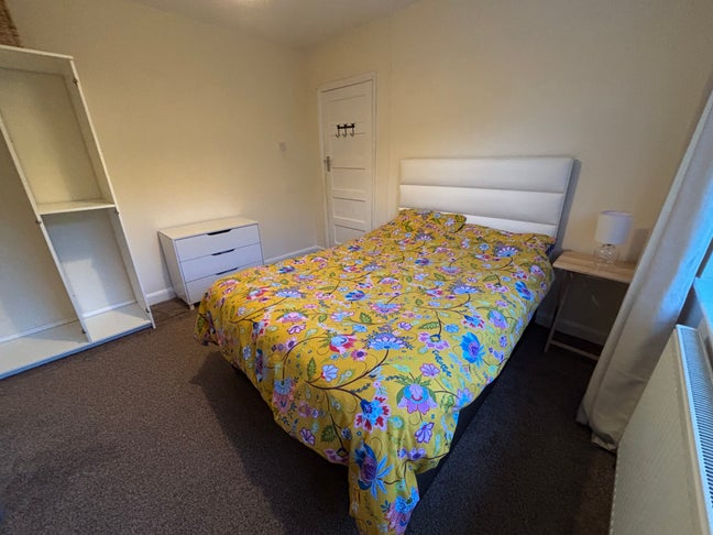 A quiet double room in a quiet cul-de-sac  Main Photo