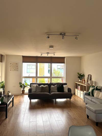2 Rooms Available in 3-Bed Balham Flat 🏠 Main Photo