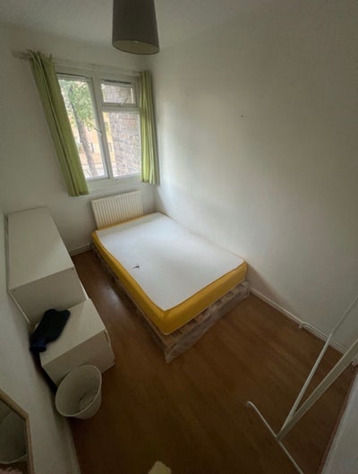 Room in amazing Shoreditch flat with garden! Main Photo
