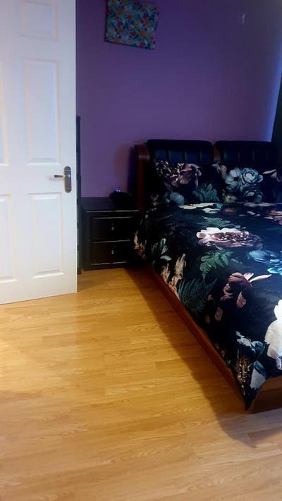Room to rent Main Photo