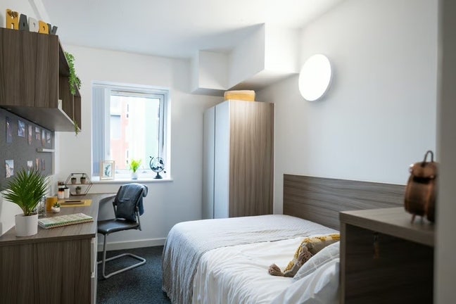 Double En Suite Room (PR1)  Main Photo