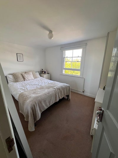 Double Room with Study in Balham Main Photo