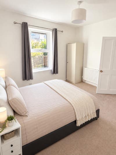 Bright Furnished Double Room in Forfar Main Photo