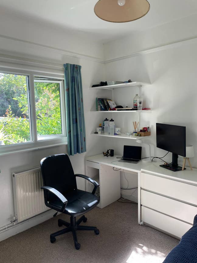 Single room Abingdon Main Photo
